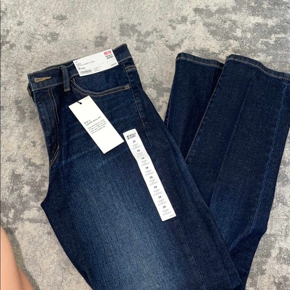 Uniqlo High Rise Cigarette Jeans NWT Size 28